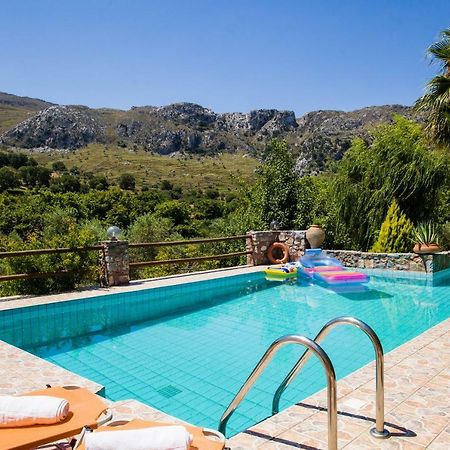 Eleana Villa Angouselianá Exteriör bild