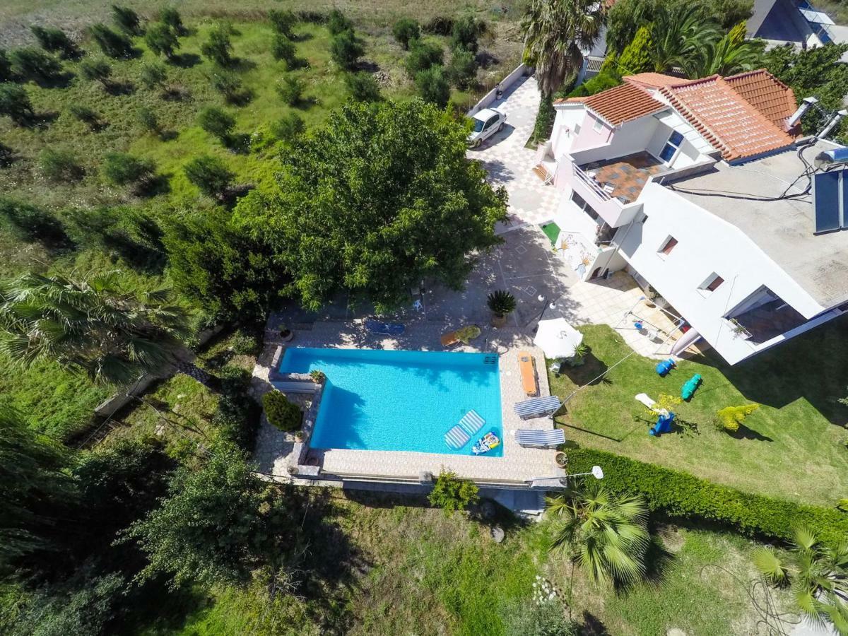 Eleana Villa Angouselianá Exteriör bild