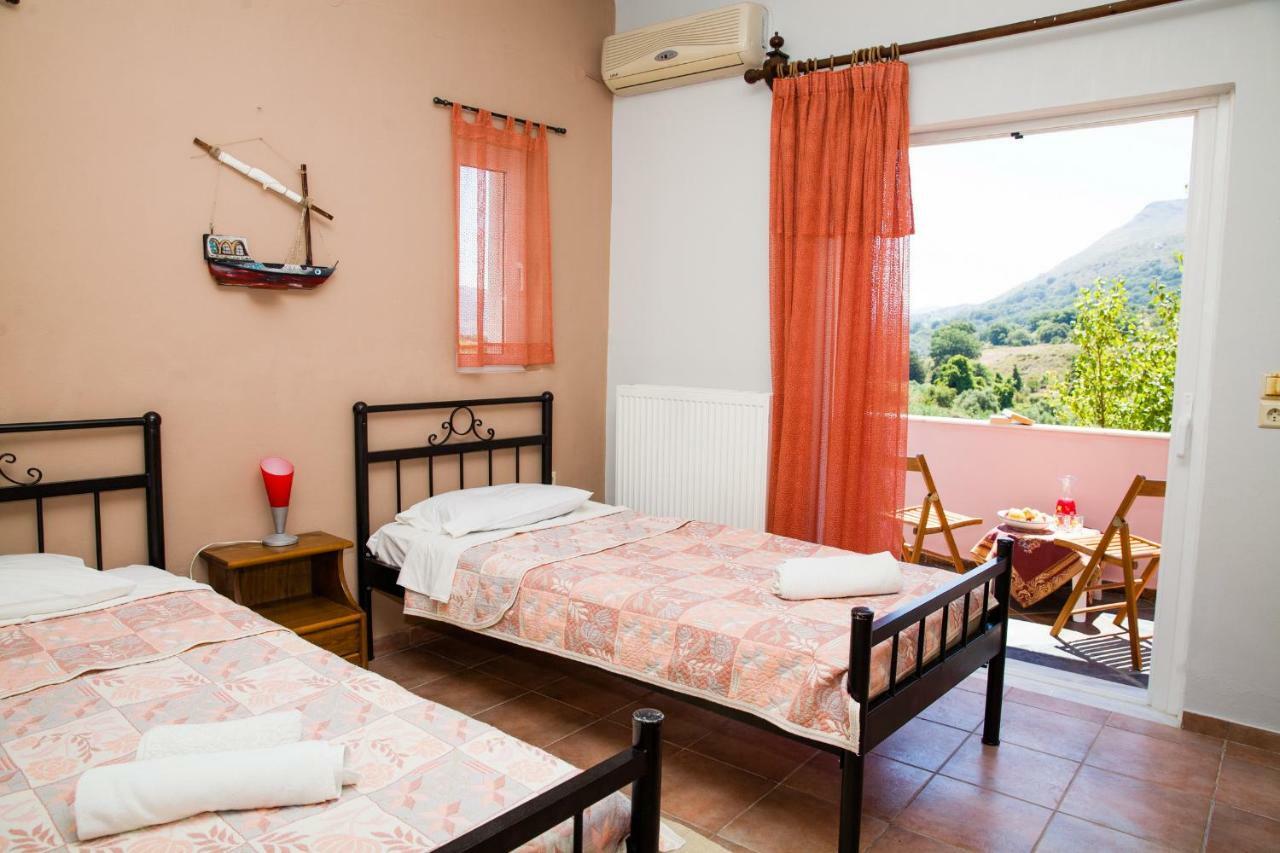 Eleana Villa Angouselianá Exteriör bild