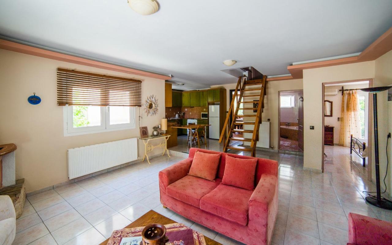 Eleana Villa Angouselianá Exteriör bild